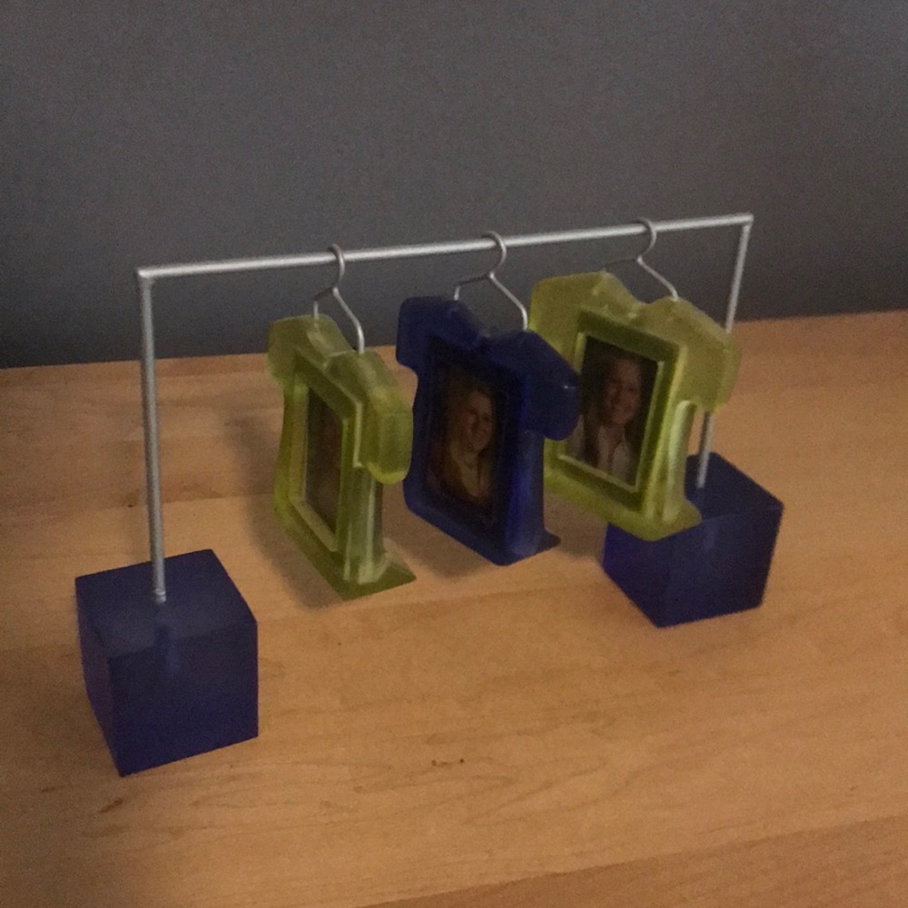 School Picture Frame Hanging Rack 3 Photos